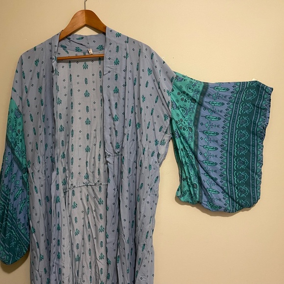 Spell & The Gypsy Collective Desert Wanderer Maxi Kimono One Size Dawn Blue Boho - Picture 2 of 3